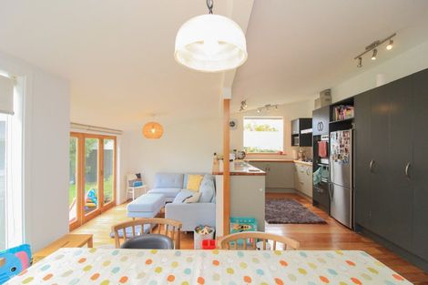 Photo of property in 71 Freyberg Street, Lyall Bay, Wellington, 6022