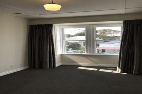 Photo of property in 74 Wright Street, Mount Cook, Wellington, 6021