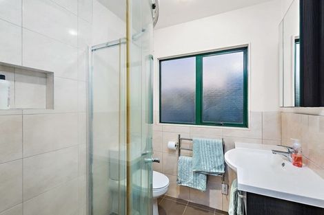 Photo of property in 151 Colwill Road, Massey, Auckland, 0614