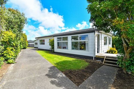 Photo of property in 94 King Street, Waiuku, 2123