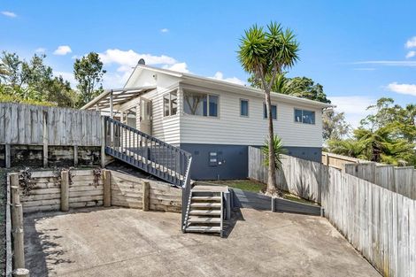 Photo of property in 38 Donovan Avenue, Massey, Auckland, 0614