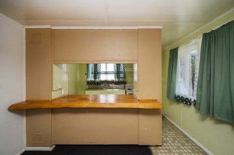 Photo of property in 3 Mcguire Street, Hawera, 4610