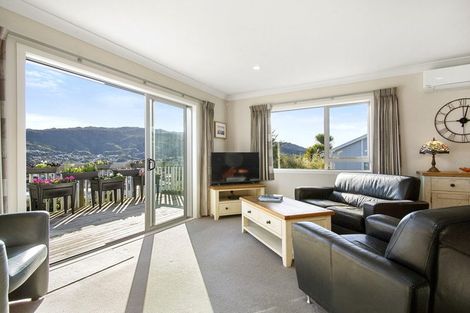 Photo of property in 22a Bartlett Grove, Tawa, Wellington, 5028