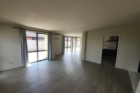 Photo of property in 22 Te Manatu Drive, Huntington, Hamilton, 3210