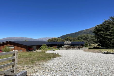 Photo of property in 1144 Glenorchy-queenstown, Mount Creighton, Queenstown, 9371