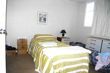 Photo of property in 490 Swanson Road, Ranui, Auckland, 0612