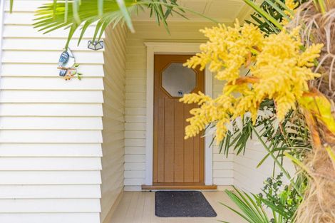 Photo of property in 100 Ngatai Street, Taumarunui, 3920