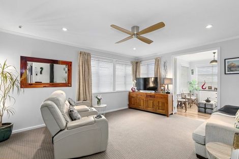 Photo of property in 17 Feist Street, Naenae, Lower Hutt, 5011