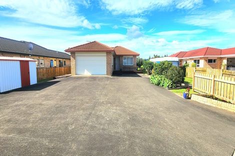Photo of property in 29 Edgewater Grove, Whakatane, 3120