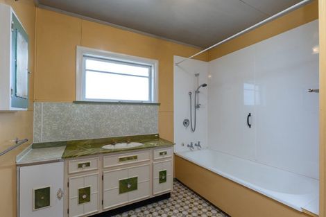 Photo of property in 38 Gladstone Road, Richmond, 7020