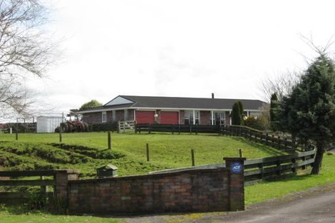 Photo of property in 65 Cressida Avenue, Stratford, 4332