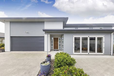 Photo of property in 68 James Line, Kelvin Grove, Palmerston North, 4414