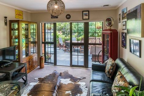 Photo of property in 7 Molyneux Close, Whitby, Porirua, 5024