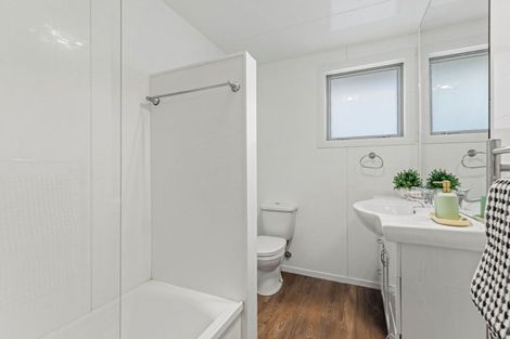 Photo of property in 1/123a Queenspark Drive, Parklands, Christchurch, 8083