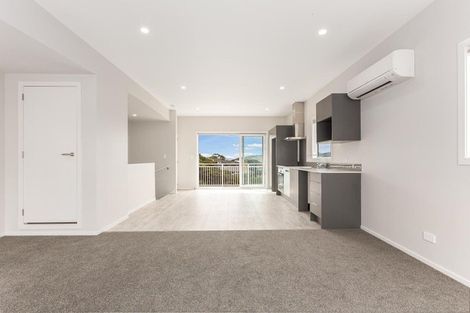 Photo of property in 13 Kohu Way, Whitby, Porirua, 5024