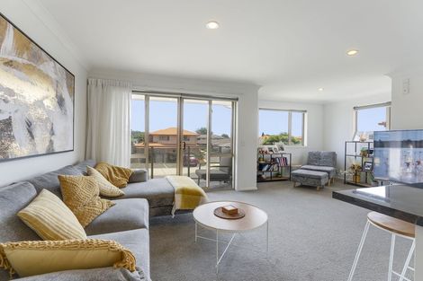 Photo of property in Totara Grove, 2/115 Grove Street, The Wood, Nelson, 7010