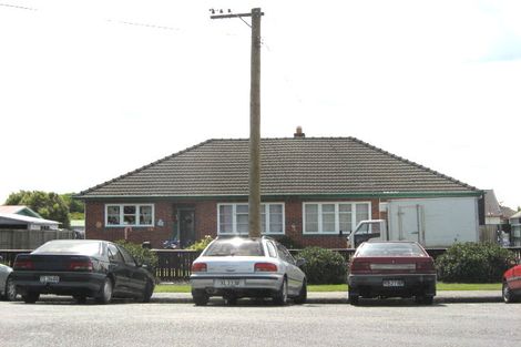 Photo of property in 15 Silvester Street, Woolston, Christchurch, 8023