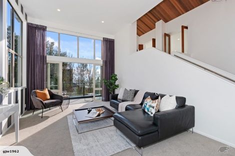 Photo of property in 214b Mount Pleasant Road, Mount Pleasant, Christchurch, 8081