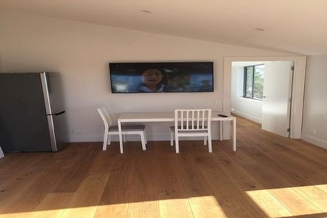 Photo of property in 83 Seatoun Heights Road, Seatoun, Wellington, 6022