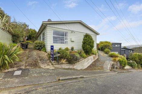 Photo of property in 3 Fox Street, Port Chalmers, 9023