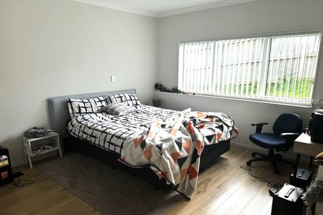 Photo of property in 151 Tiriwa Drive, Massey, Auckland, 0614