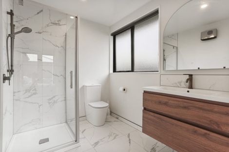 Photo of property in 1/47 Sturrocks Road, Redwood, Christchurch, 8051