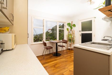 Photo of property in 53 Marewa Road, Hataitai, Wellington, 6021