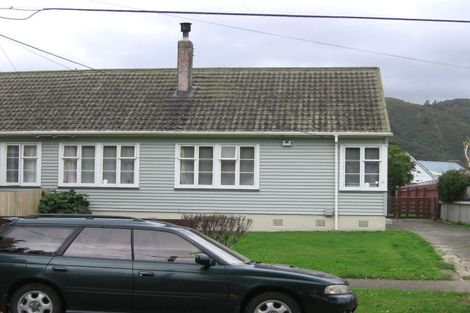 Photo of property in 16 Lockwood Crescent, Taita, Lower Hutt, 5011