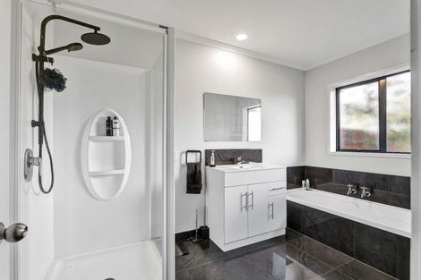 Photo of property in 402 Hursthouse Road, Tarurutangi, Inglewood, 4389