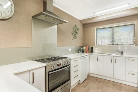Photo of property in 8 Judena Place, Pukete, Hamilton, 3200