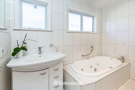 Photo of property in 249 Fergusson Drive, Heretaunga, Upper Hutt, 5018