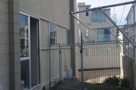 Photo of property in 4/21 The Mall, Mount Maunganui, 3116