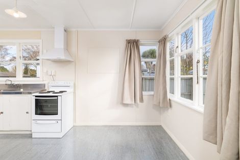 Photo of property in 166 Aorangi Road, Bryndwr, Christchurch, 8053