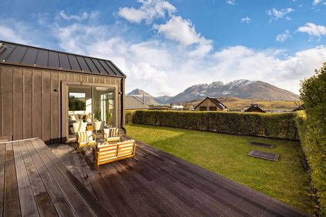 Photo of property in 13 Falconer Rise, Jacks Point, Queenstown, 9371