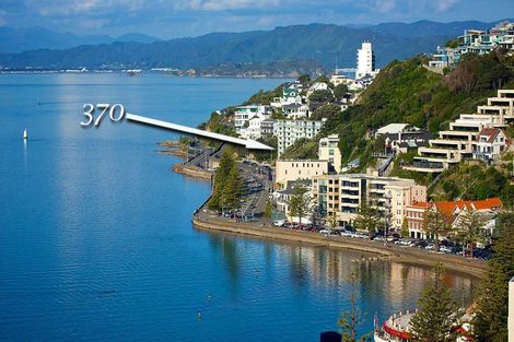 Photo of property in The Capital, 370 Oriental Parade, Oriental Bay, Wellington, 6011