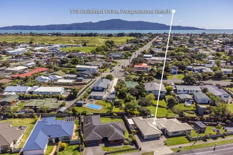 Photo of property in 170 Guildford Drive, Paraparaumu Beach, Paraparaumu, 5032