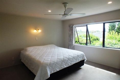 Photo of property in 3/6 Manuka Street, Orewa, 0931