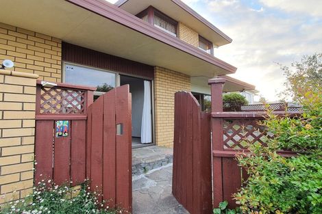Photo of property in 1a Penning Road, Milford, Auckland, 0620