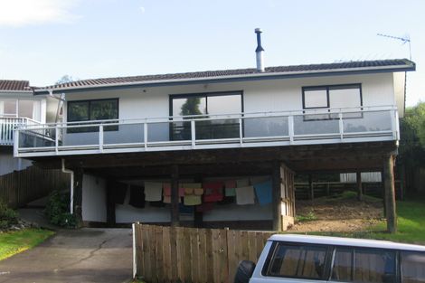 Photo of property in 59 Reynella Drive, Massey, Auckland, 0614