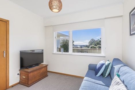Photo of property in 17 Noall Street, Te Atatu Peninsula, Auckland, 0610