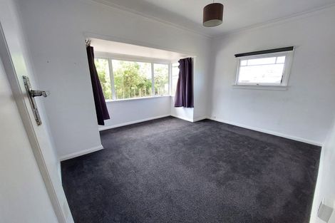 Photo of property in 122 Wortley Road, Lepperton, New Plymouth, 4373