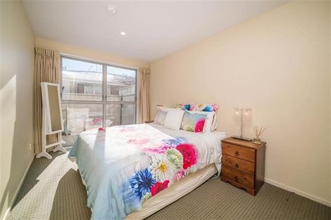 Photo of property in 1/1010 Colombo Street, St Albans, Christchurch, 8014