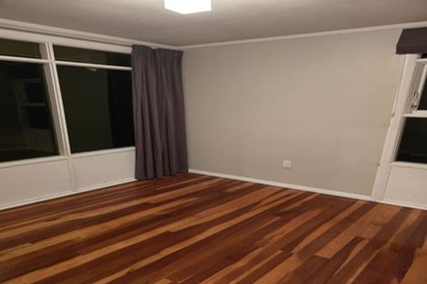 Photo of property in 26 Silverbirch Grove, Churton Park, Wellington, 6037