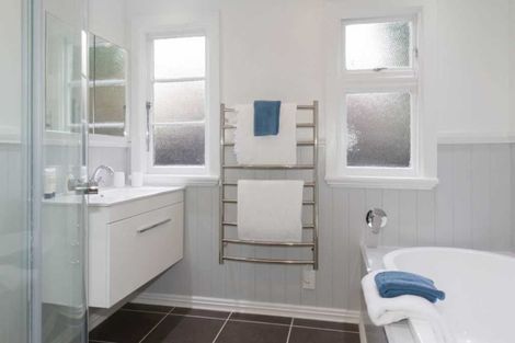 Photo of property in 104 Forfar Street, St Albans, Christchurch, 8014