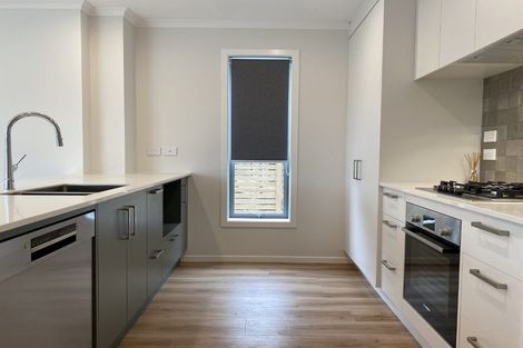 Photo of property in 18u2 Pickering Crescent, Chedworth, Hamilton, 3210
