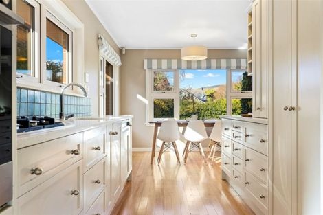 Photo of property in 115 Saint Martins Road, Saint Martins, Christchurch, 8022