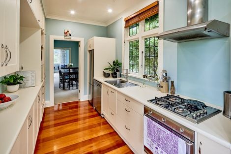 Photo of property in 38 Burrows Avenue, Karori, Wellington, 6012