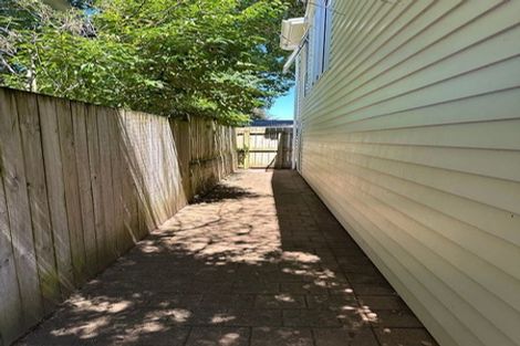 Photo of property in 72u6 Carrington Avenue, Silverdale, Hamilton, 3216