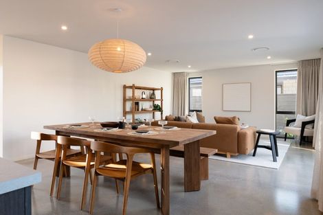 Photo of property in 2 Hugo Shaw Drive, Cambridge, 3434