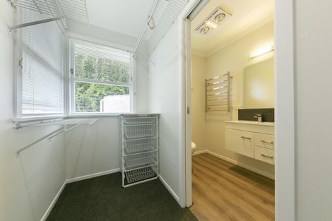 Photo of property in 29 Maude Street, Riverhead, 0820